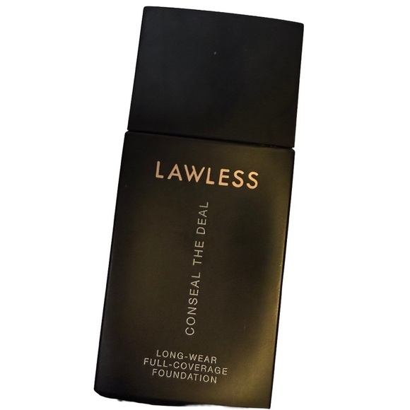 LAWLESS Other - LAWLESS Conseal the Deal Foundation - Sandalwood